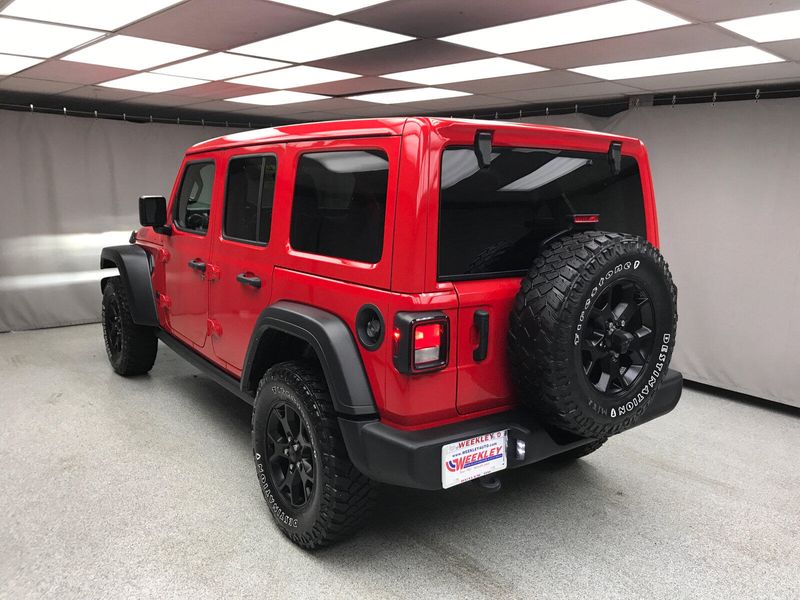 2022 Jeep Wrangler Unlimited WillysImage 16
