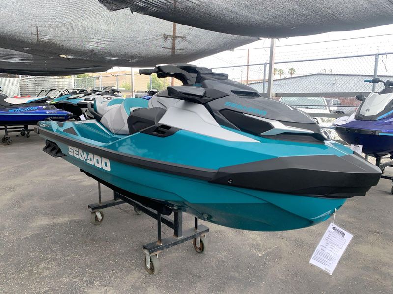 New 2026 Sea-Doo GTI SE 130 (SOUND SYSTEM) Image 10