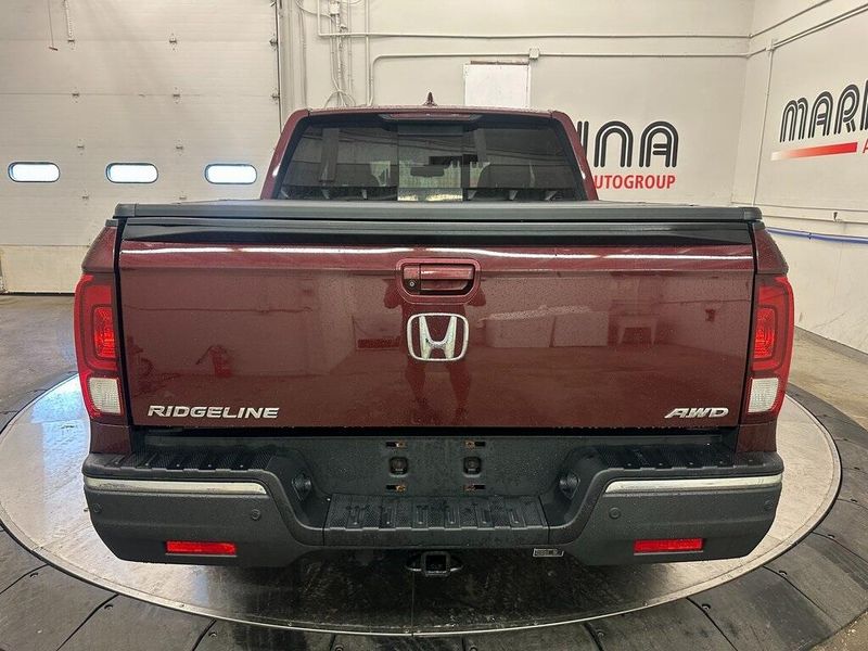 2018 Honda Ridgeline RTL-EImage 15