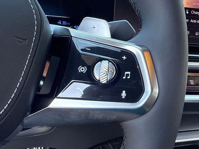 New 2026 BMW 7 Series 750e xDriveImage 20