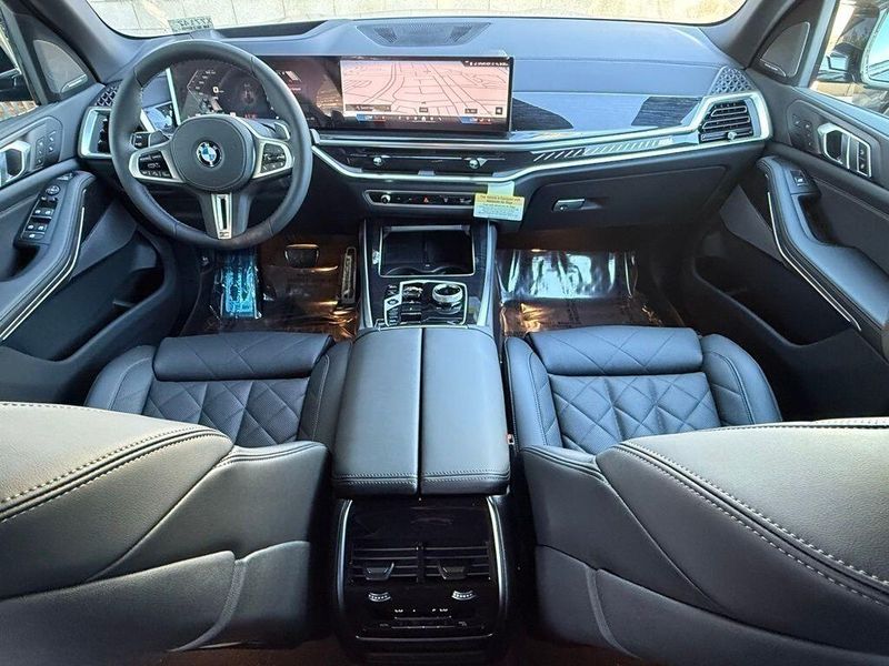 New 2026 BMW X5 M60iImage 29