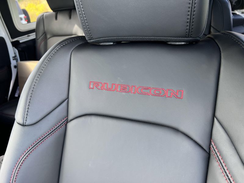 New 2025 Jeep Wrangler 4-door Rubicon XImage 22