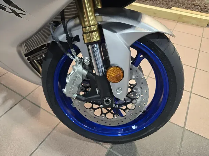 NEW 2026 SUZUKI GSXR750 Image 9