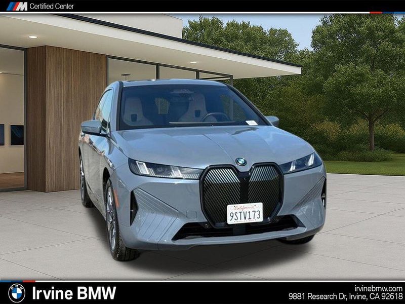 Used 2026 BMW iX xDrive45Image 5