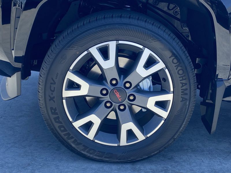 New 2025 Toyota 4Runner TRD Sport PremiumImage 8