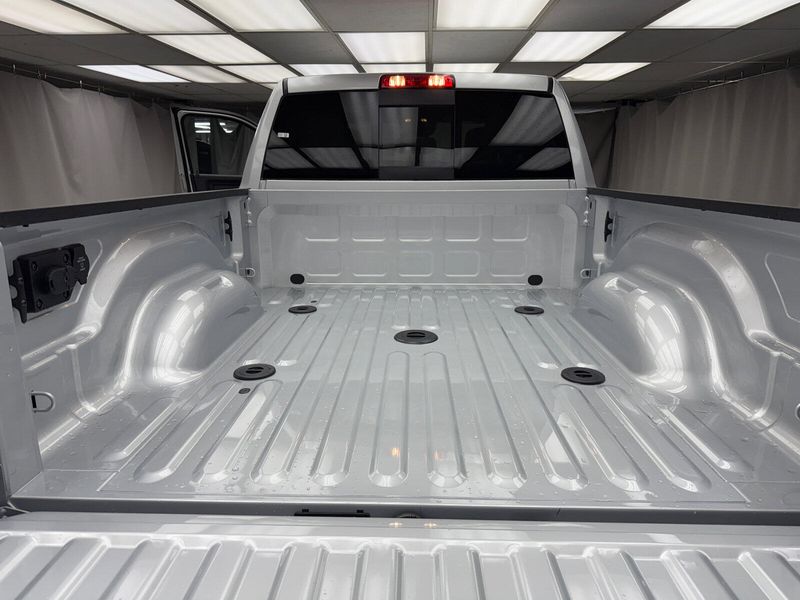 New 2026 RAM 2500 TradesmanImage 17