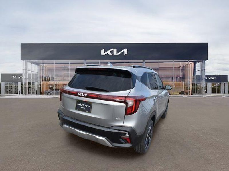 New 2026 Kia Seltos SImage 4