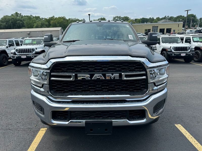 2024 RAM 2500 Tradesman Crew Cab 4x4 6