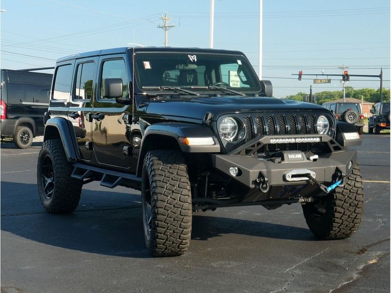 2021 Jeep Wrangler Unlimited Sahara AltitudeImage 7