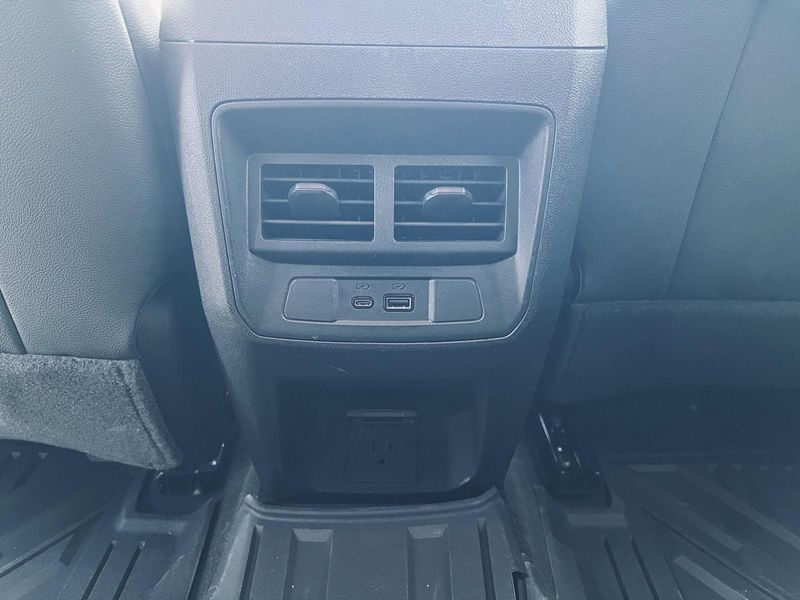 2024 Gmc Canyon AT4 photo 42