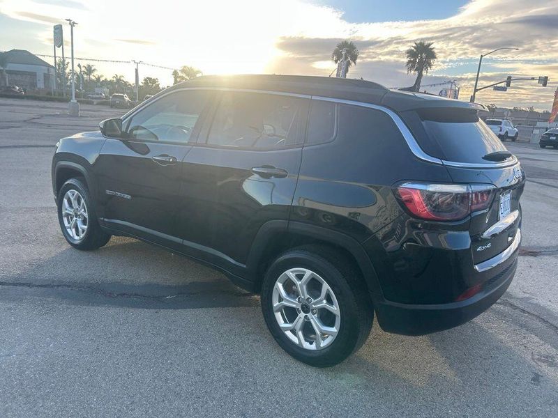 Used 2025 Jeep Compass LatitudeImage 5