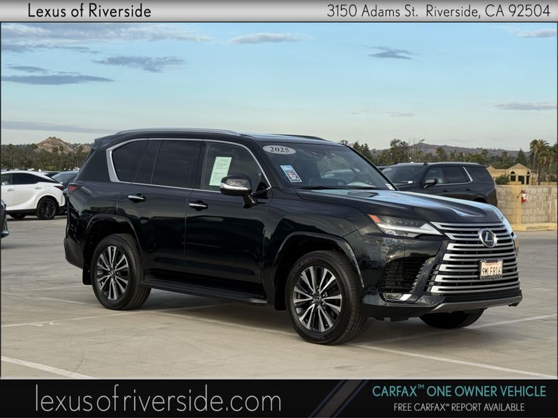 Used 2024 Lexus LX 600 PremiumImage 1
