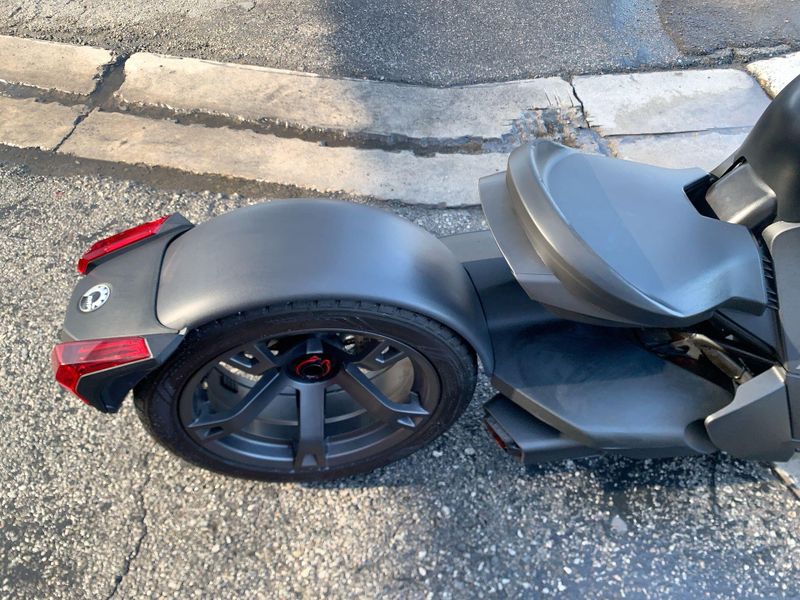 Used 2021 Can-Am RYKER 900 Image 15