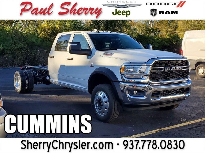 2024 RAM 5500 Tradesman Chassis Crew Cab 4x4 84