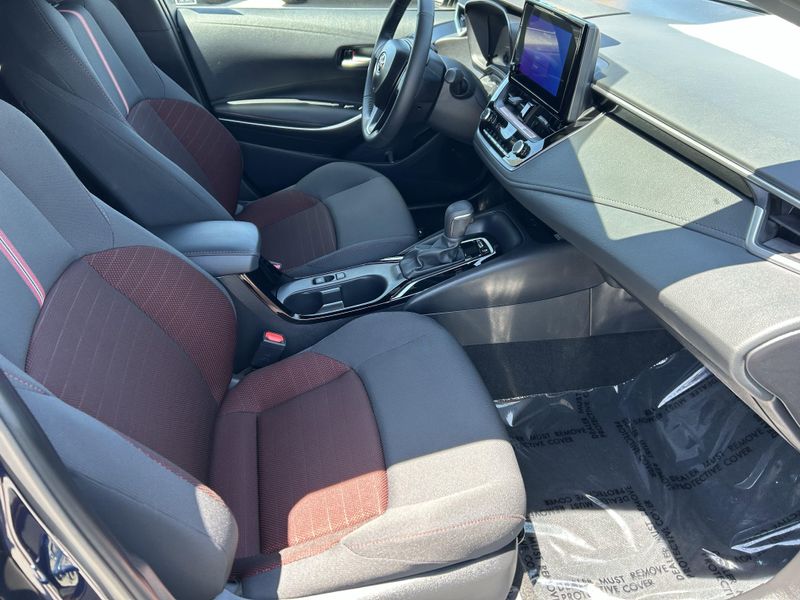 Used 2024 Toyota Corolla SEImage 10