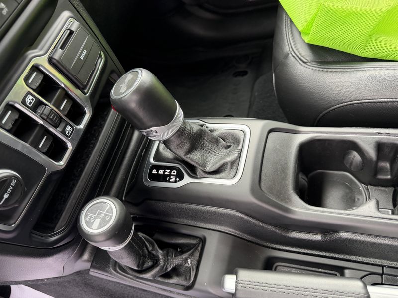 Used 2021 Jeep Wrangler Unlimited Sahara AltitudeImage 28