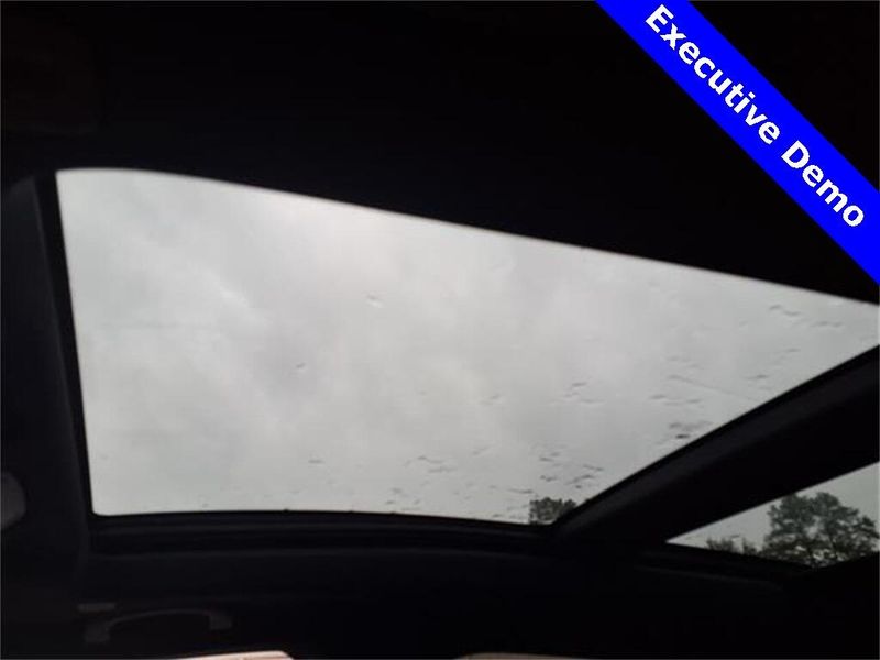 New 2025 Alfa Romeo Stelvio AwdImage 15