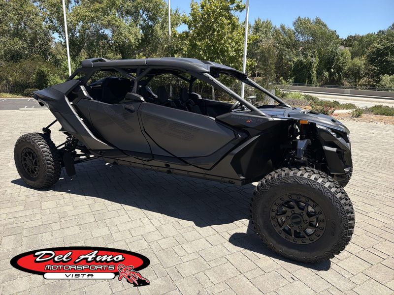 New 2026 Can-Am MAVERICK R MAX X RS 999T DCT Image 1