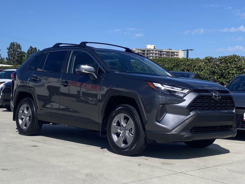 New 2025 Toyota RAV4 Hybrid XLEImage 2