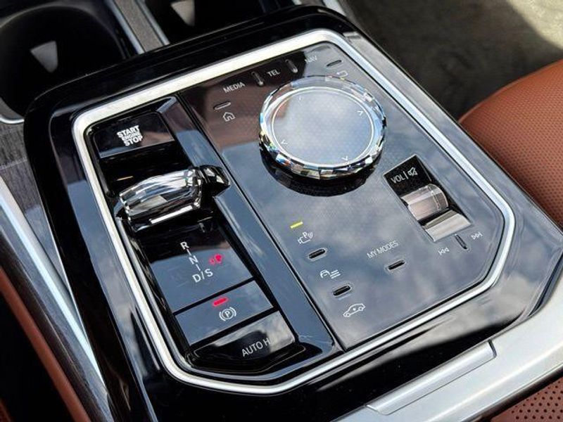 New 2026 BMW 7 Series 760i xDriveImage 24