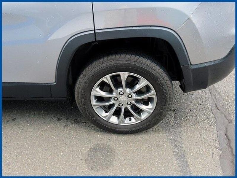 2021 Jeep Cherokee Latitude LuxImage 4