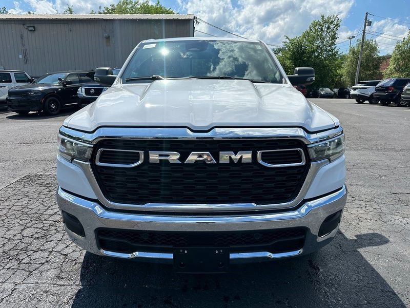 2025 RAM 1500 Big Horn Crew Cab 4x4 5