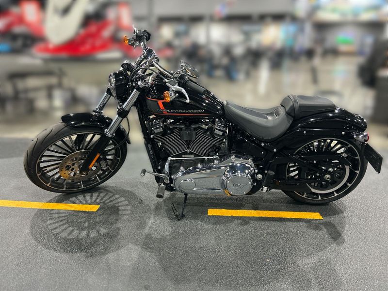 Used 2024 Harley-Davidson Breakout Image 19