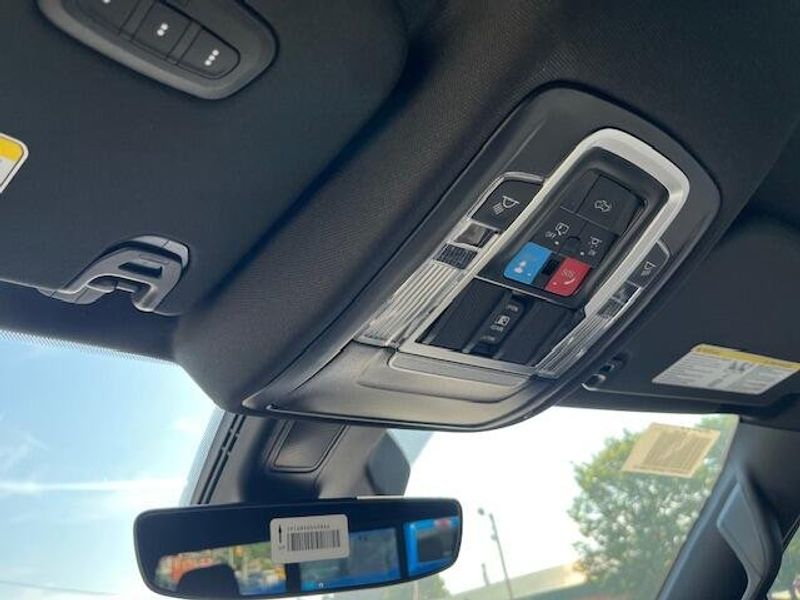 2025 RAM 1500 Big Horn Crew Cab 4x4 5