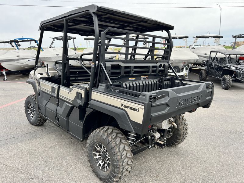 2024 Kawasaki MULE PROFXT 1000 LE PLATINUM RANCH EDITION METALLIC STARDUST WHITEImage 29