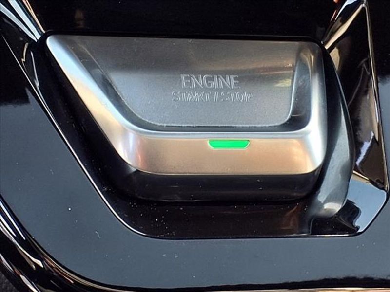 2022 GMC Sierra 1500 AT4Image 22