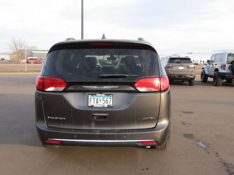 2019 Chrysler Pacifica Limited 4dr Mini Van in a Pewter exterior color and Blackinterior. Militello Motors ​507-200-4344 militellomotors.net 