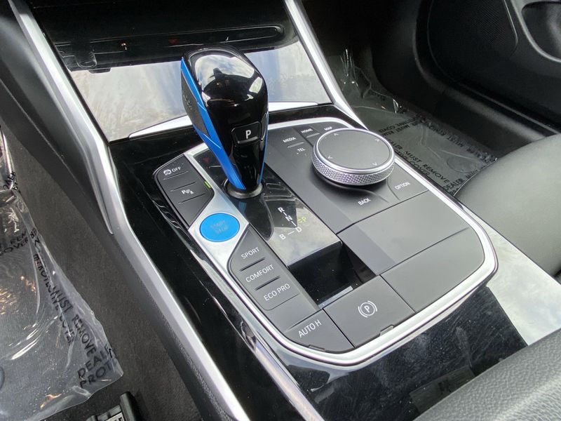 2023 BMW i4 eDrive40Image 24
