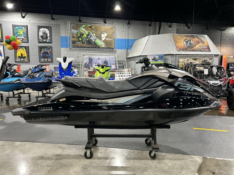 2025 Yamaha GP SVHO W/AUDIO  in a BLACK exterior color. Del Amo Motorsports of Redondo Beach (424) 390-7811 delamomotorsports.com 