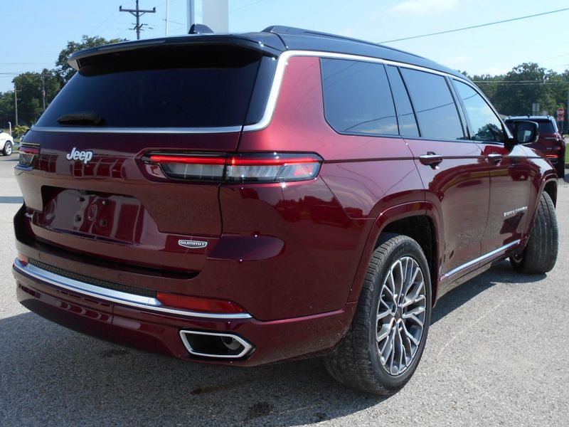 New 2025 Jeep Grand Cherokee L Summit Reserve 4x4Image 39