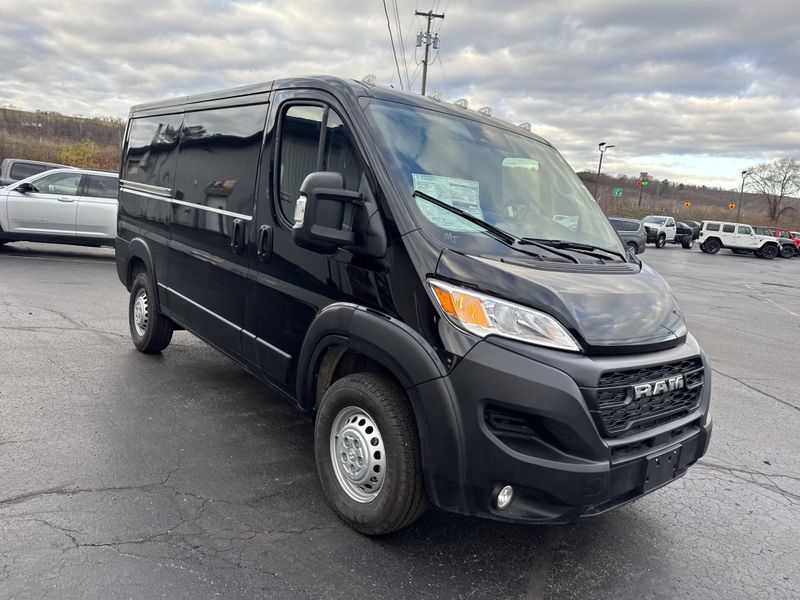 2026 Ram ProMaster 1500 Tradesman Cargo Van photo 4