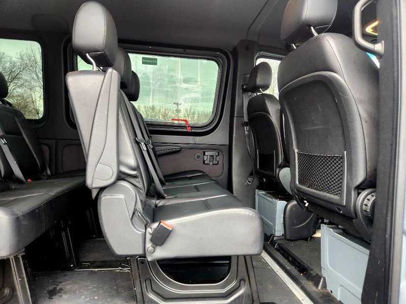 2020 Freightliner Sprinter 2500 Standard Roof V6Image 35