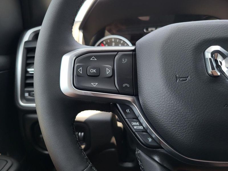 2025 RAM 1500 Lone Star Crew Cab 4x4 5