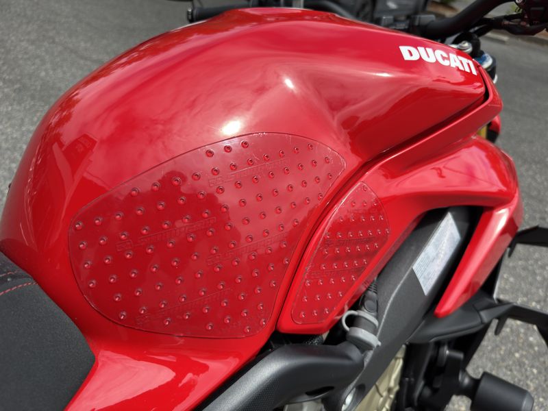 2021 Ducati Streetfighter V4 