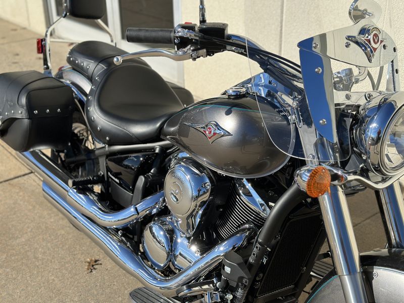 2024 Kawasaki Vulcan 900 Classic LT in a Metallic Graphite Gray/Metallic Carbon Gray exterior color. Cross Country Powersports 732-491-2900 crosscountrypowersports.com 