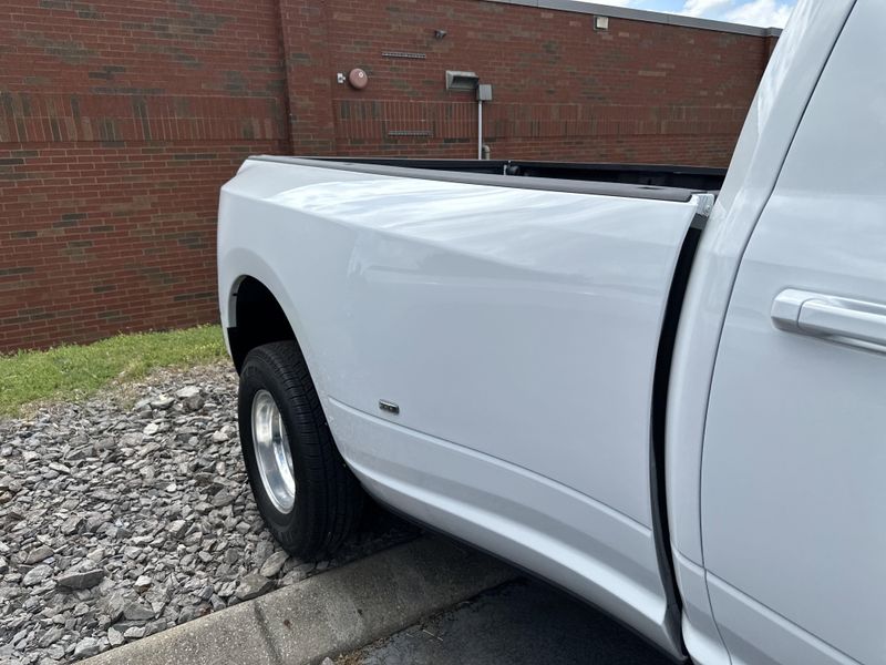 2025 RAM 3500 Laramie Crew Cab 4x4 8