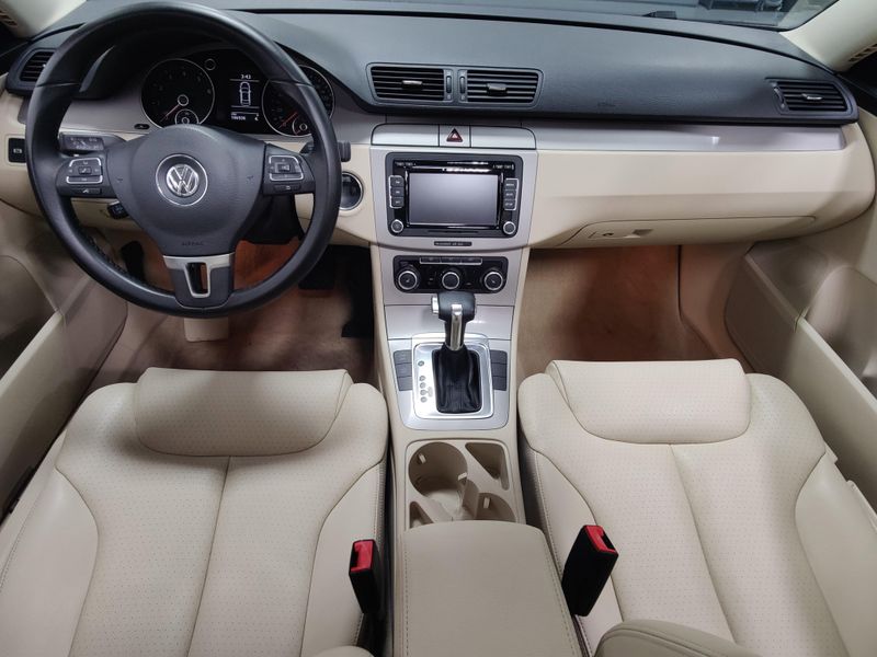 2010 Volkswagen Passat Sedan Komfort w/SunroofImage 13