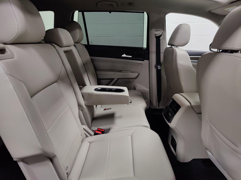 Used 2023 Volkswagen Atlas V6 AWD SEL w/Sunroof/NavImage 19