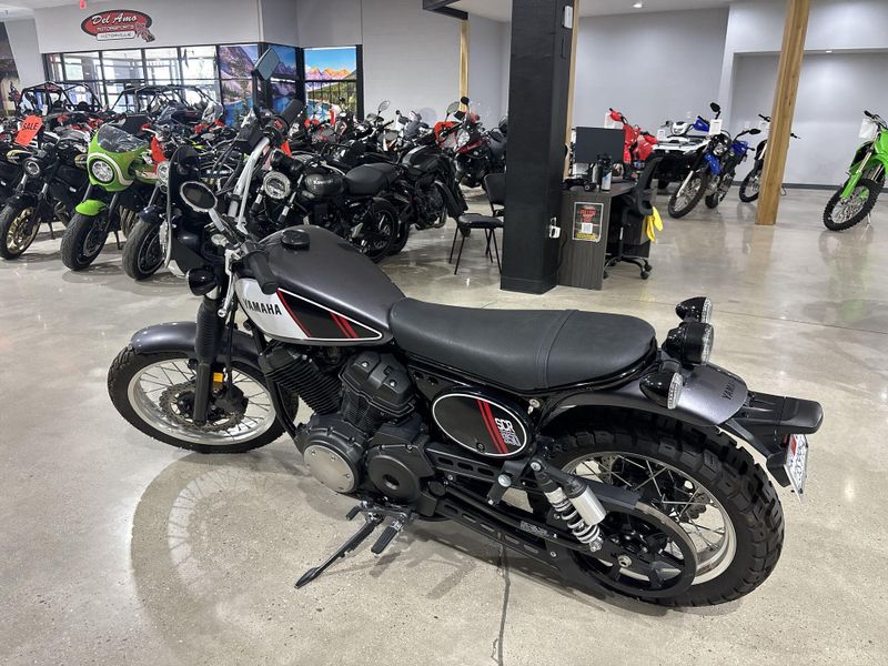 Used 2017 Yamaha SCR950 Image 28