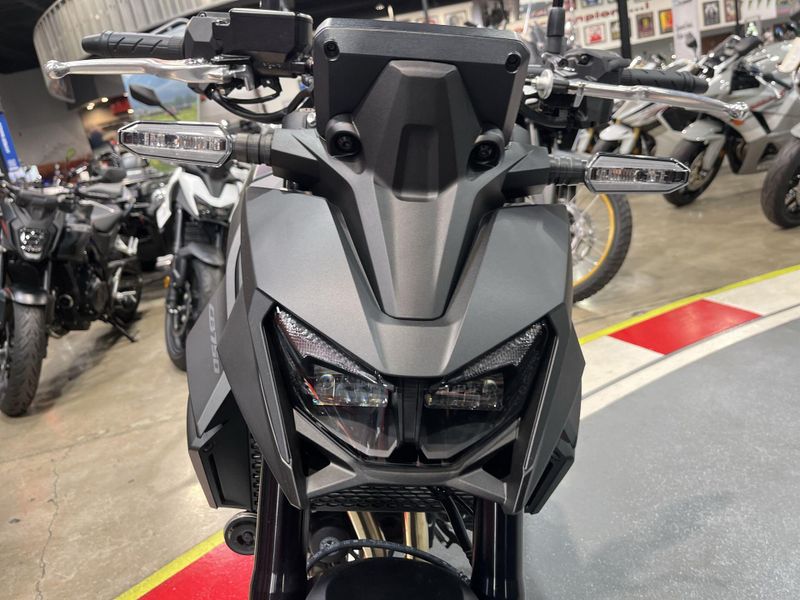 New 2025 Honda CB750 HORNET Image 13