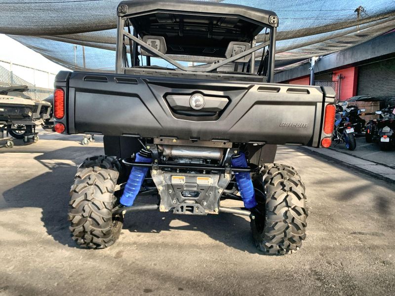 New 2025 Can-Am DEFENDER MAX XT HD10 Image 16