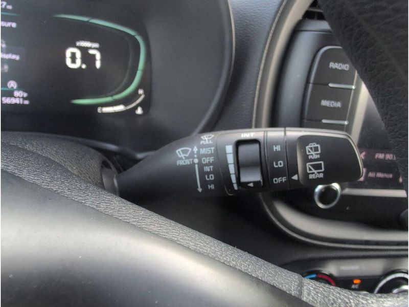 Used 2023 Kia Soul LXImage 24