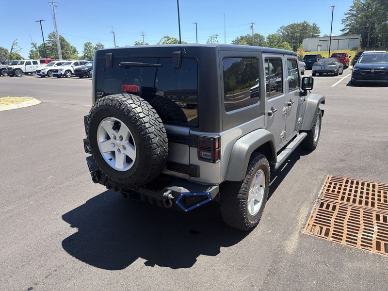 Used 2017 Jeep Wrangler Unlimited SportImage 11