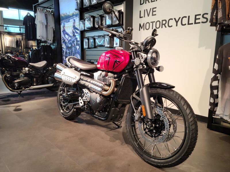New 2025 Triumph SCRAMBLER 1200 X 