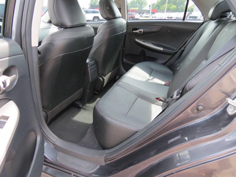 Used 2010 Toyota Corolla S 4dr Sedan 4AImage 18