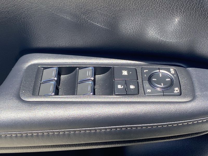 Used 2022 Lexus RX 350Image 18